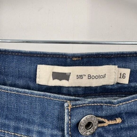 Levi's 515 Womens Red Tab Bootcut Stretch Denim Jeans Medium Wash Blue Size 16‎ - Picture 3 of 9